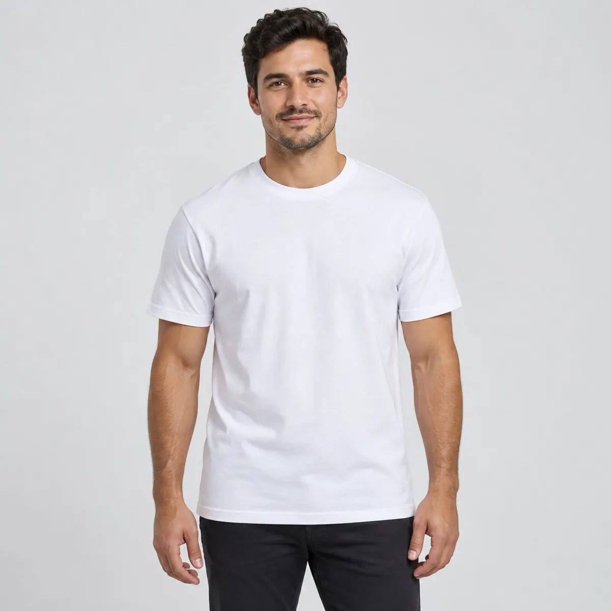 Camiseta Branca, 100% Algodão, Fio 30.1 Penteado