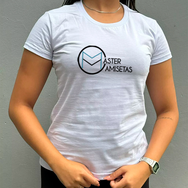 Camiseta branca com estampa aplicada